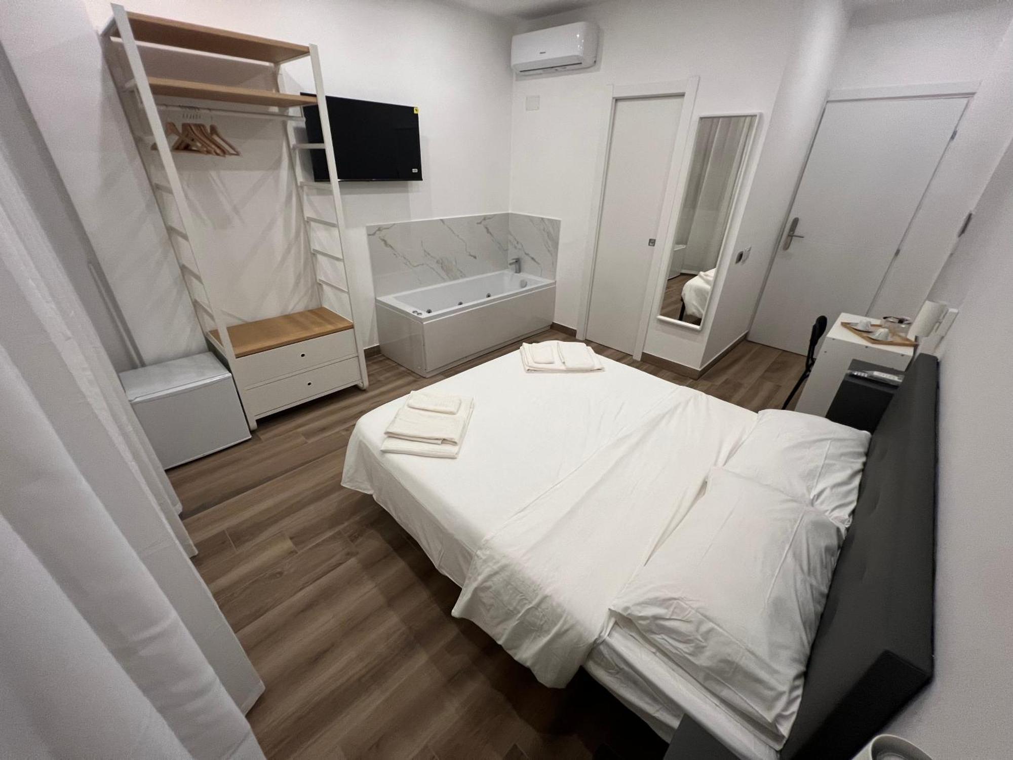 Suite 98 Rome Extérieur photo
