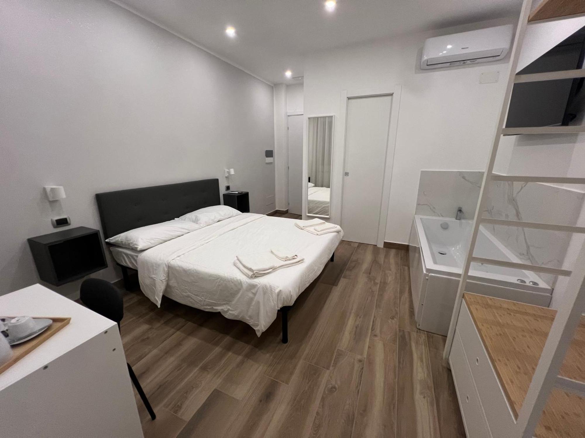 Suite 98 Rome Extérieur photo