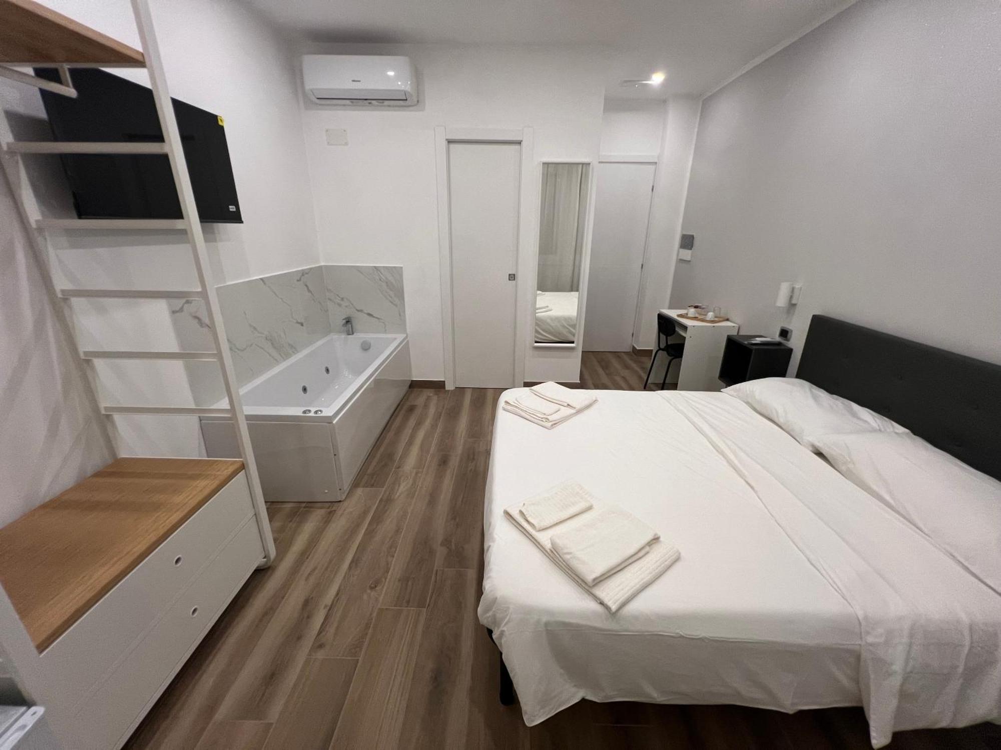 Suite 98 Rome Extérieur photo